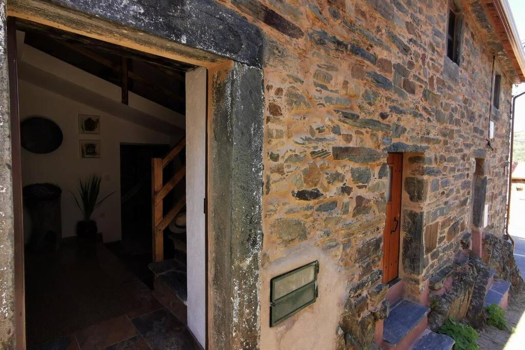 Casa Do Linho 400 Year Old Country Cottage Oleiros  Buitenkant foto